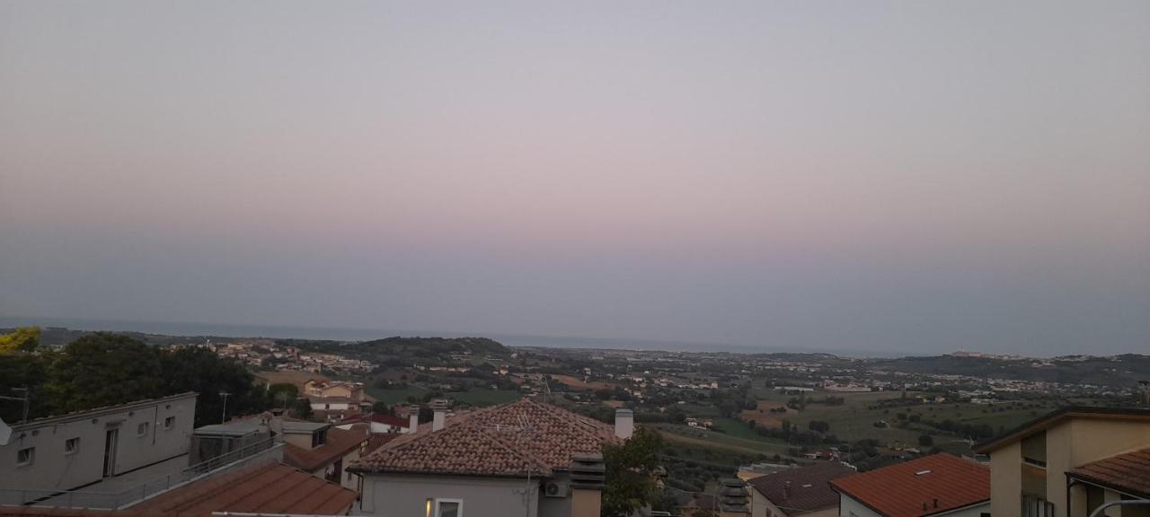 La Dimora Dei Musicisti Bed & Breakfast Castelfidardo Luaran gambar