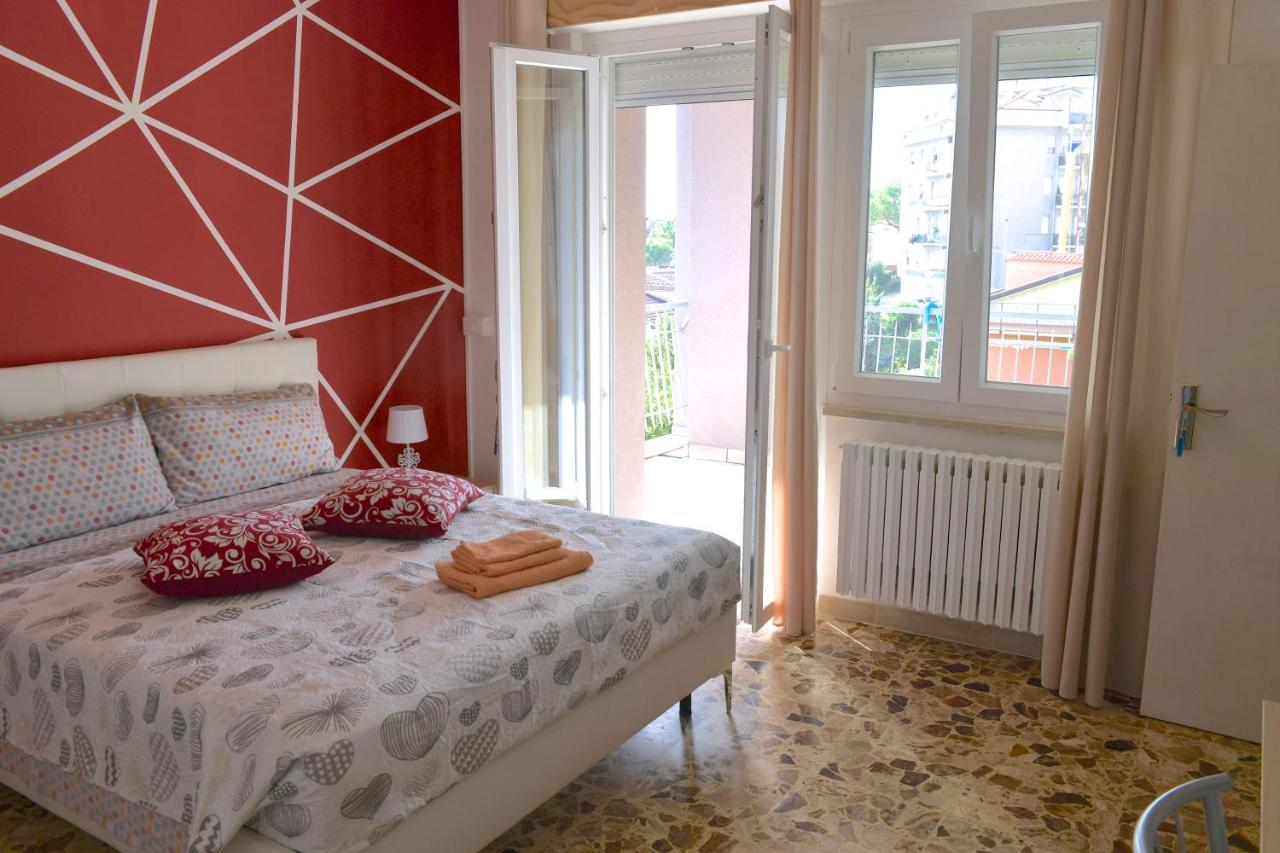 La Dimora Dei Musicisti Bed & Breakfast Castelfidardo Luaran gambar